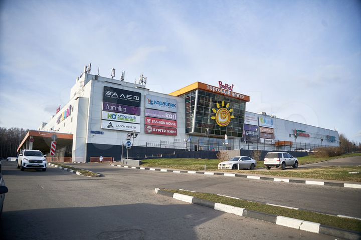 Торговая площадь, 1391.8 м²