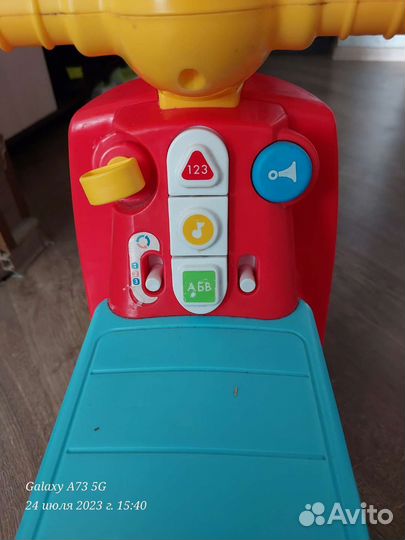 Машинка-каталка игрушки