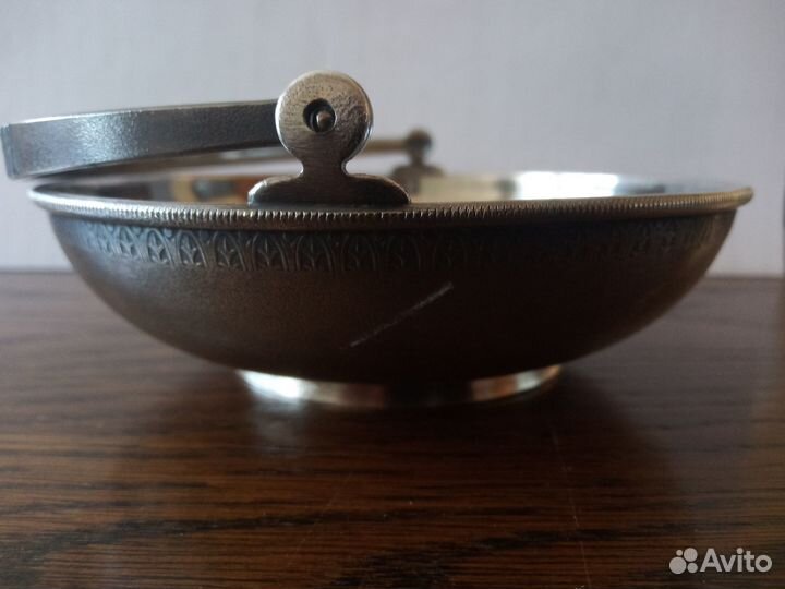 Вазочка мельхиоровая 60 годы 20 века