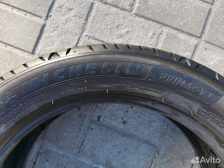 Michelin Primacy 4 215/50 R17 95W