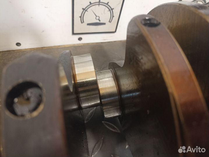 Коленвал для Audi A6 C6 3.2 AUK