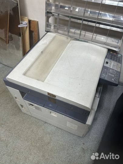 Какой то большой принтер