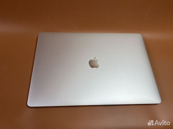 Apple MacBook Pro 15 2019 i9 32 Gb 500 Gb