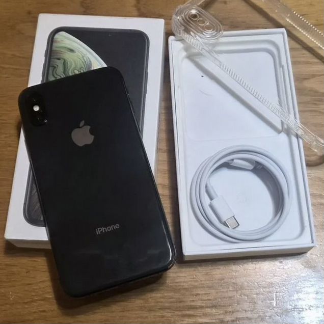 iPhone Xs, 256 ГБ, SIM + eSIM