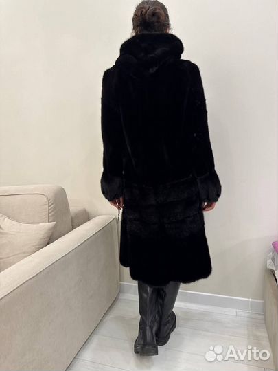 Шуба норковая 48 50 с капюшоном