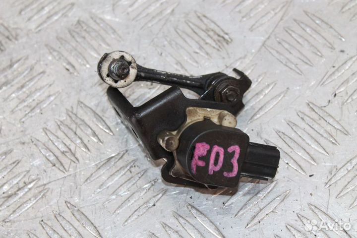 Датчик положения кузова передний Honda Civic 8 FD