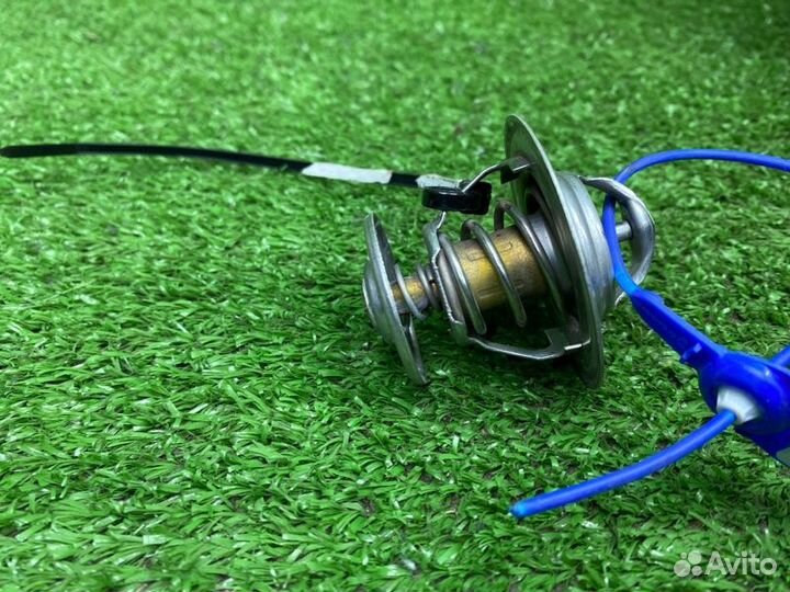 Термостат Volkswagen Passat B5