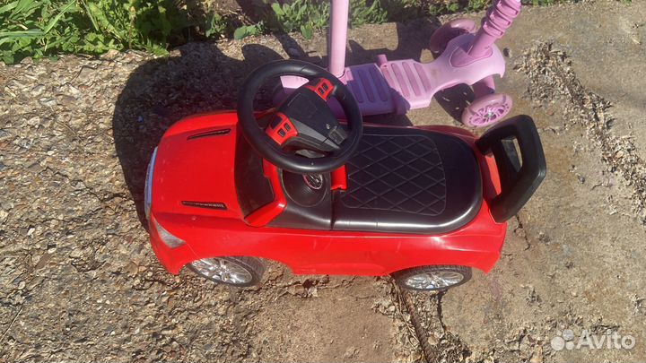 Машинка-каталка, самокат для девочки