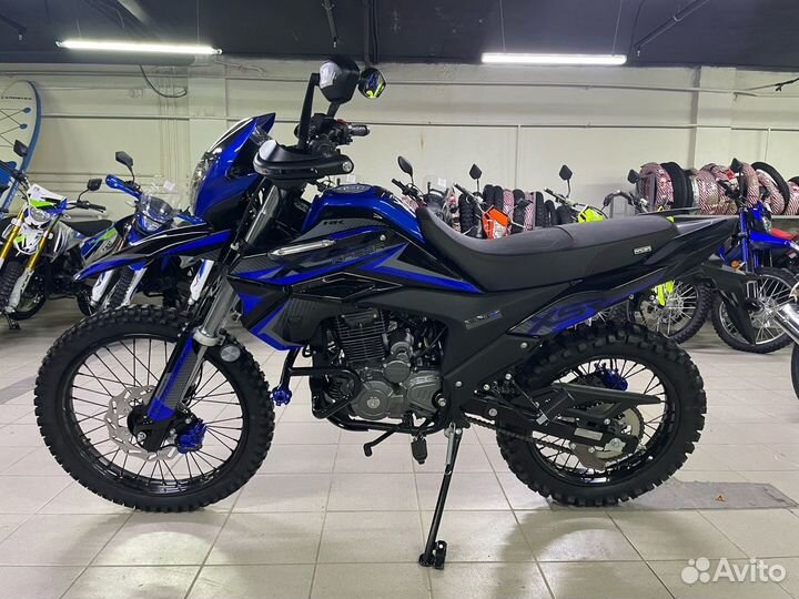 Мотоцикл 300сс Racer XSR (170FMN)