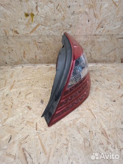 Фонарь задний правый Geely Emgrand EC7