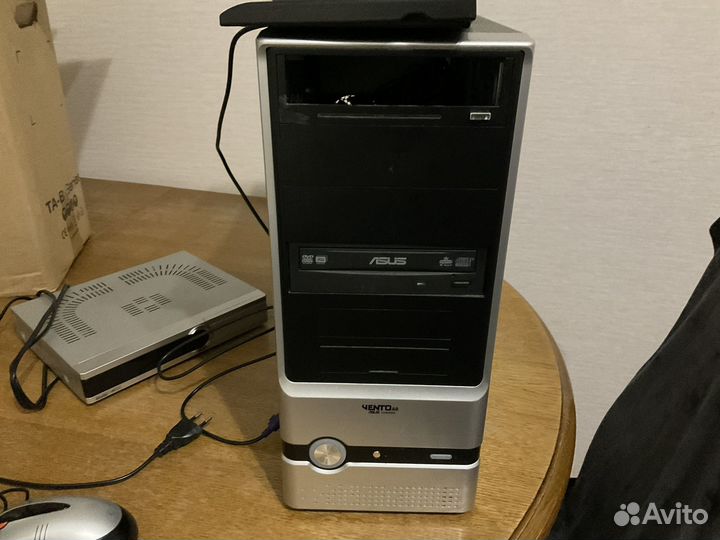 Беспроводная мышь, клавиатура, процессор asus