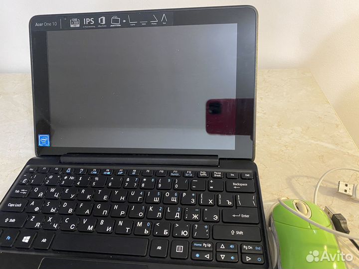 Планшет с клавиатурой acer