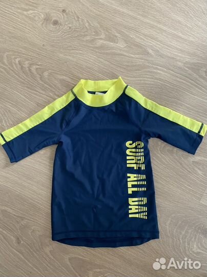 Футболка для плаванья hm