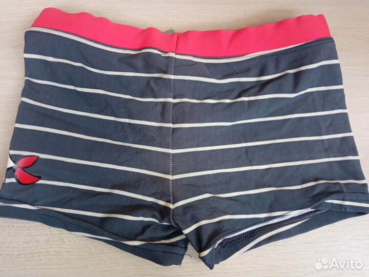 Плавки и кепка на мальчика