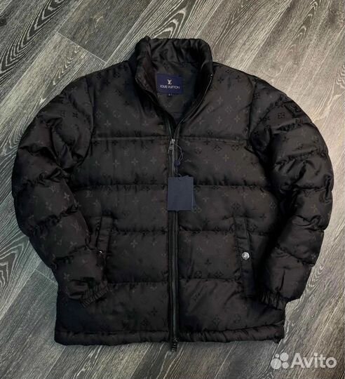 Пуховик Luis Vuitton