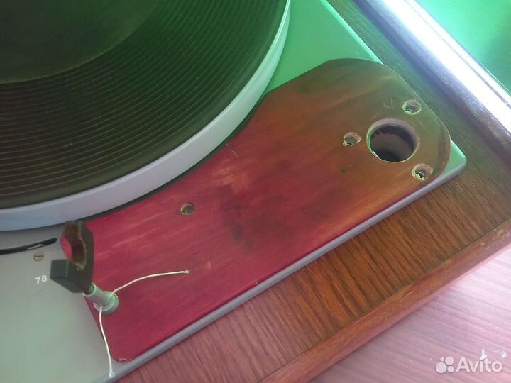 Проигрыватель винила goldring Lenco GL 68