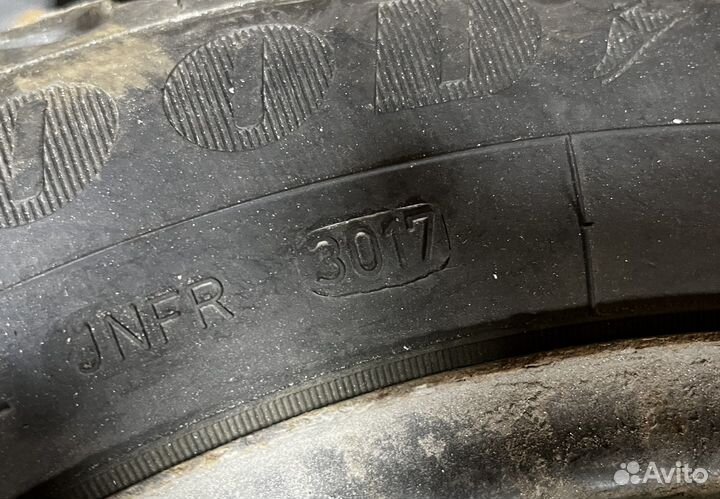 Goodyear Ultragrip Ice Arctic 195/65 R15 95T
