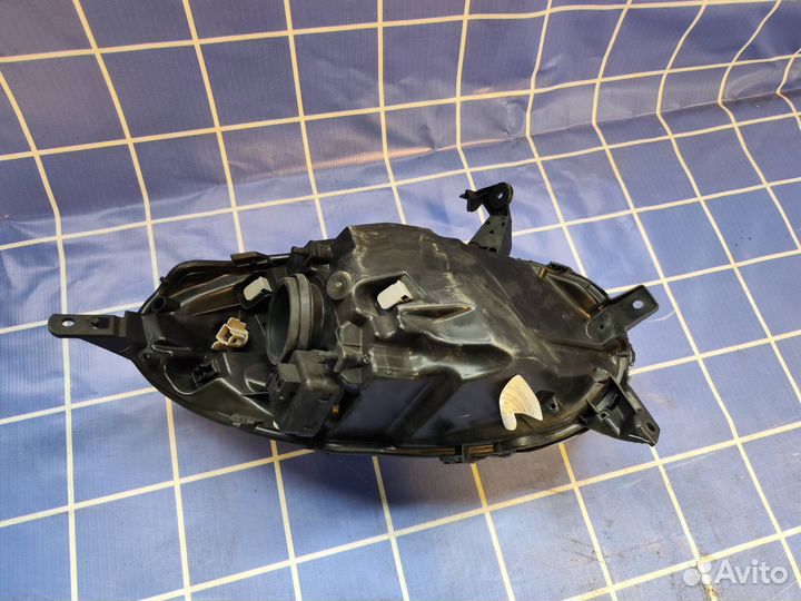 Фара левая Ниссан Микра 26060AX700