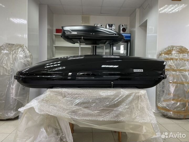 Автобокс Voyage 520л 205см цвет Черный глянец