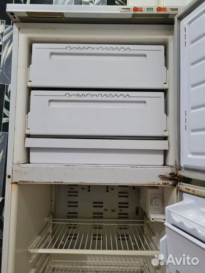 Холодильник