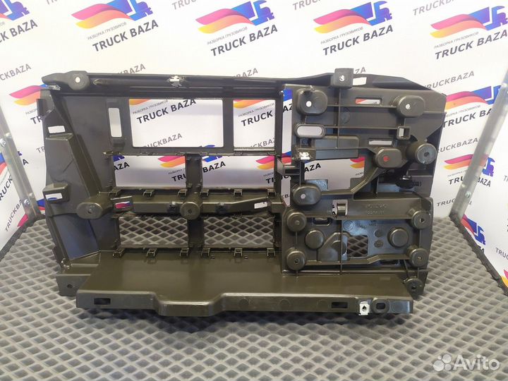 Элемент консоли фш4 Volvo FH