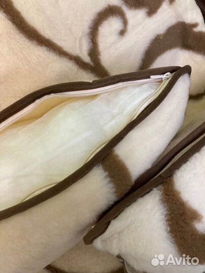 Покрывало с подушками Doromerino