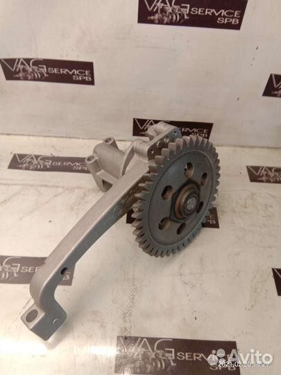 Масляный насос 2.5 R5 AXD AXE BAC BPE BNZ