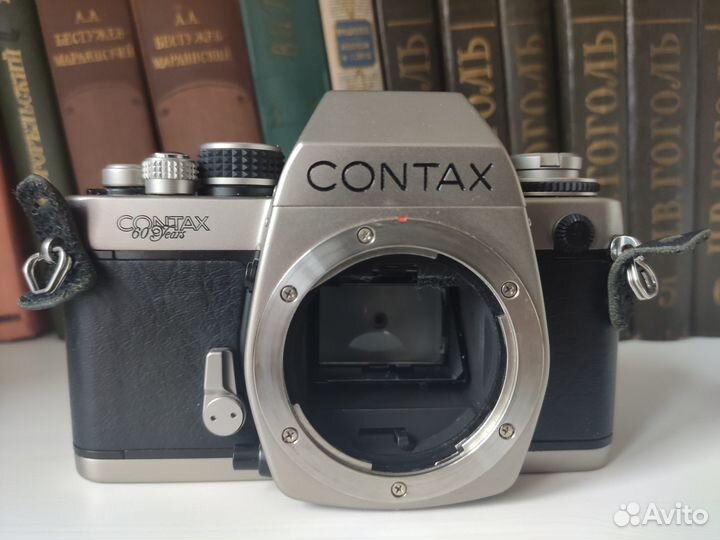 Фотоаппарат Contax S2 (зеркальный плёночный)