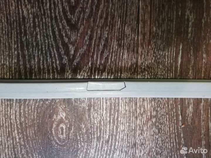 Уплотнитель камер холодильника Bosh