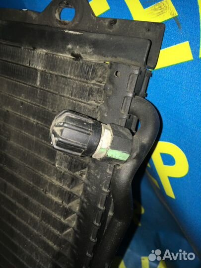 Радиатор кондиционера Mercedes Benz W210