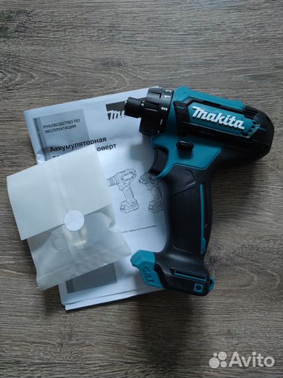 Makita CXT DF033DZ