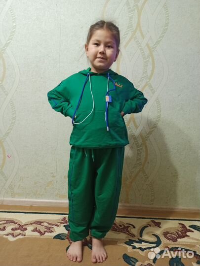 Спортивный костюм