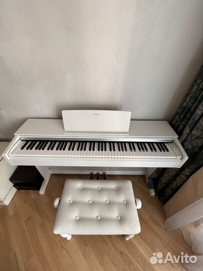 Цифровое фортепиано yamaha