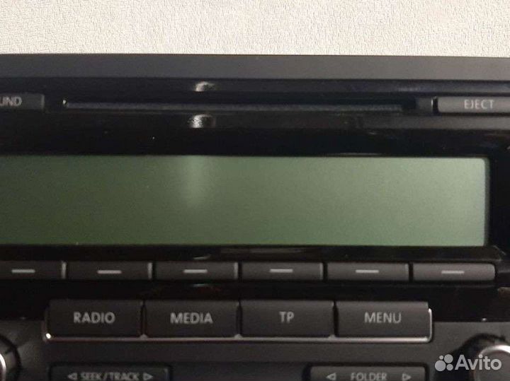 Продам штатную магнитолу поло