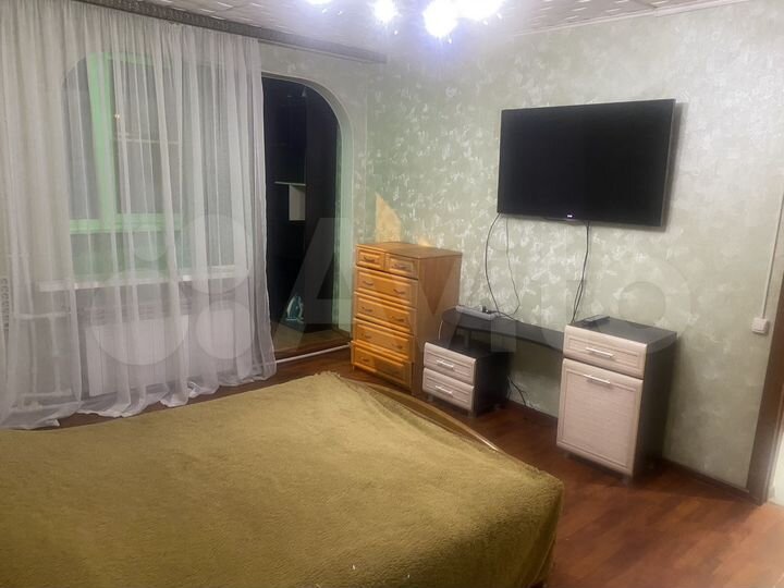 1-к. квартира, 37 м², 1/2 эт.