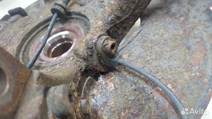 Ступица (кулак, цапфа) Peugeot 508, 2012