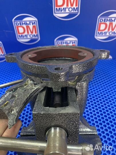 А) Тиски поворотные 150мм