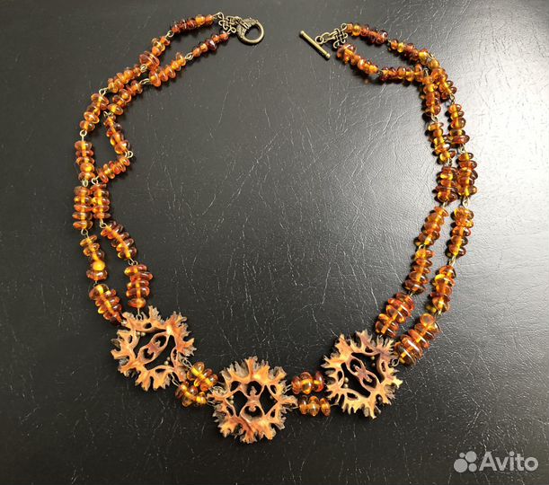 Колье с янтарём Дизайнерское