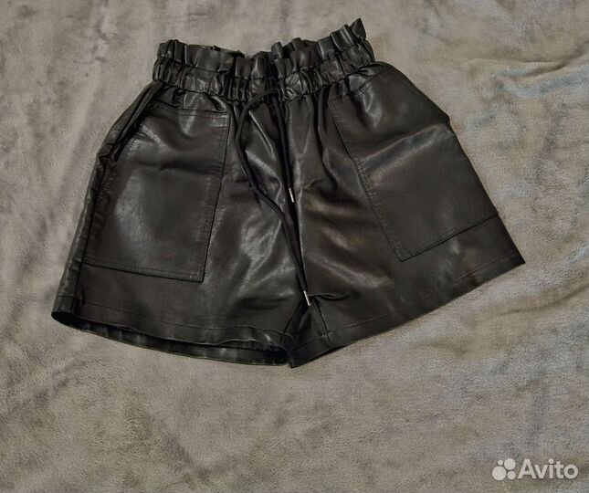 Женские вещи 42-44 размер