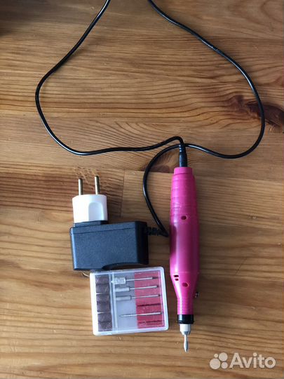 Лампа для гель-лака и фреза