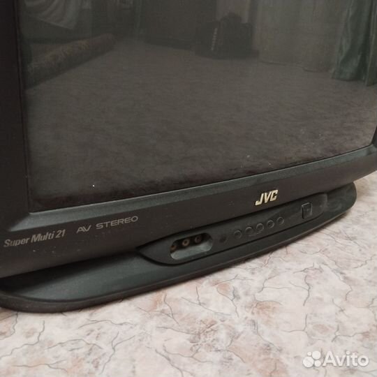 Кинескопный телевизор JVC