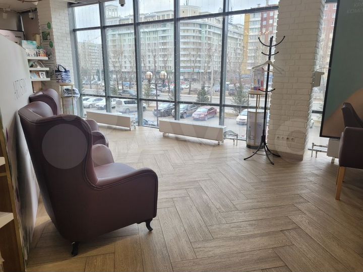 Торгово-офисное помещение, 315 м²