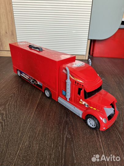 Hot wheels грузовик