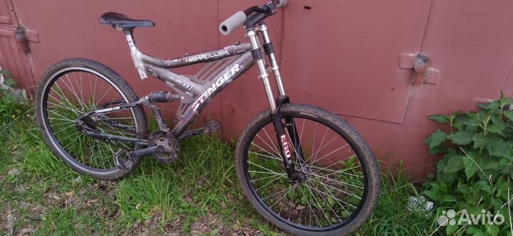 Велосипед горный stinger pro 26