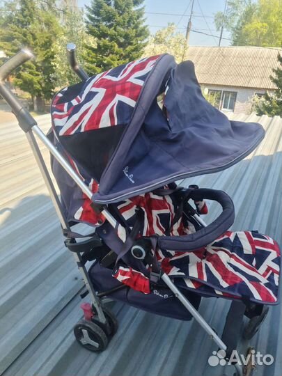 Прогулочная коляска