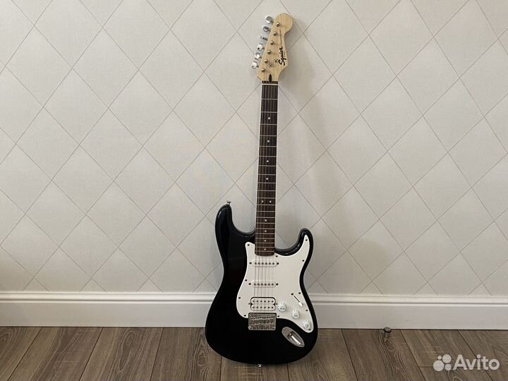 Электрогитара fender squier stratocaster