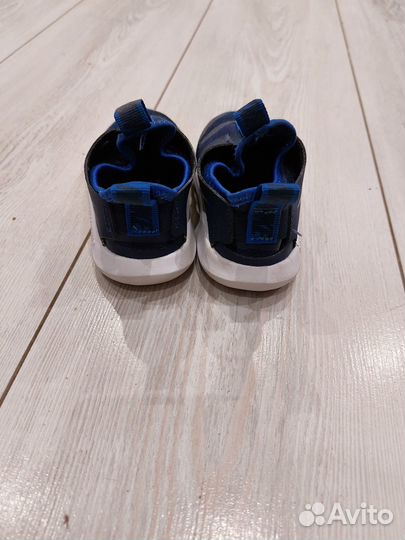 Кроссовки nike размер 24