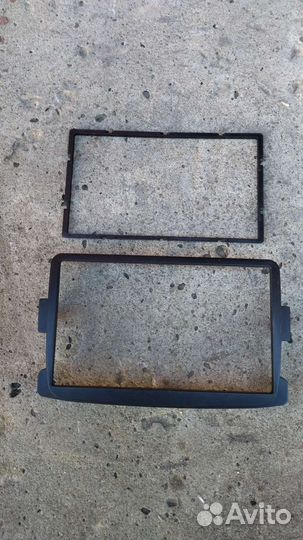Рамка для 2 din магнитолы на рено дастер