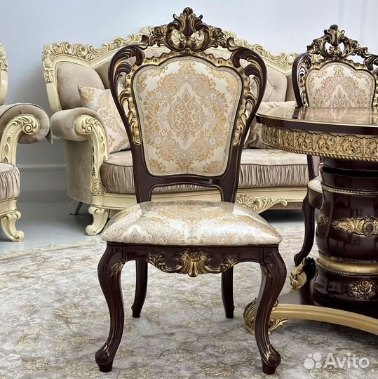 Столы и стулья для кухни. В наличии