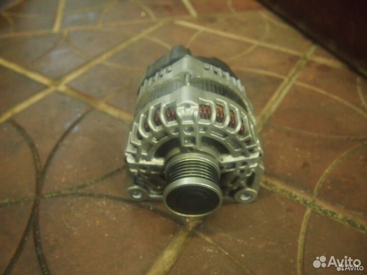 Генератор Ниссан Икстрейл Т31 Кашкай J10